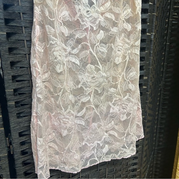 Victoria’s Secret vintage lace shirt nightgown in pink size large open back - Picture 11 of 12